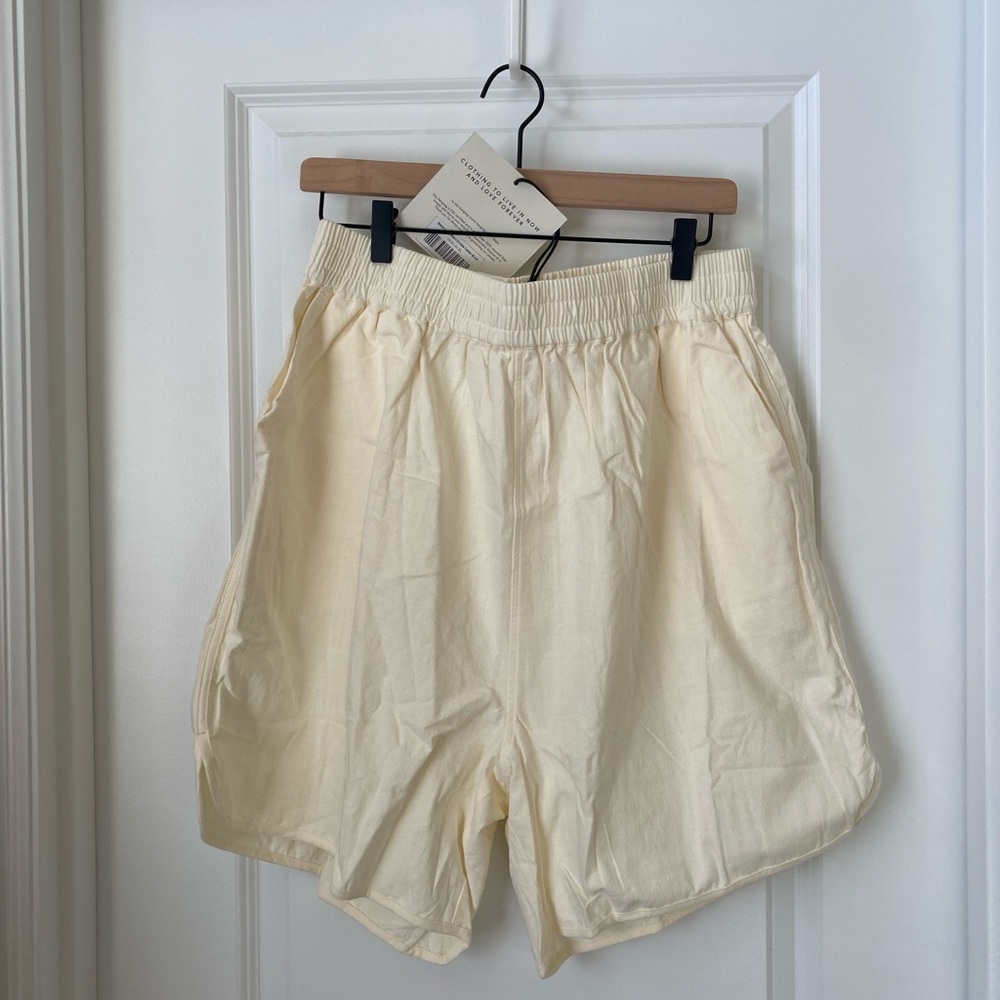 NWT Tradlands Birch Cotton Shorts
